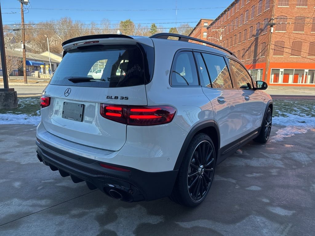 New 2026 Mercedes-Benz GLB 35 AMG 4MATIC image 10