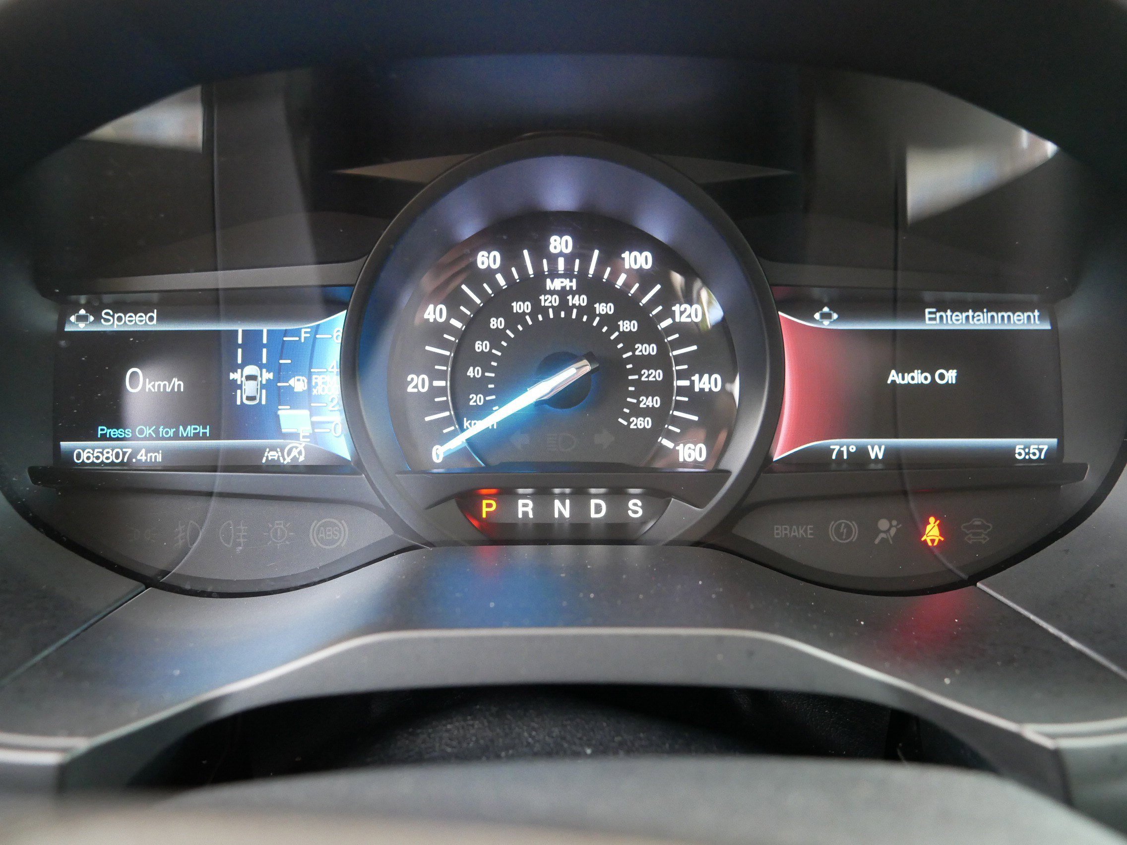 Used 2019 Ford Edge Titanium w/ Equipment Group 301A AWD/4WD image 21
