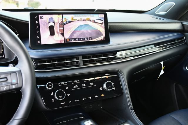 Certified 2026 INFINITI QX60 Sport w/ Dark Cargo Package AWD/4WD image 23
