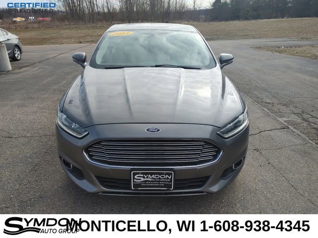 Used 2013 Ford Fusion SE image 2