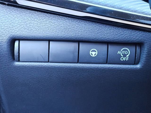 Certified 2025 Nissan Kicks SR w/ Illumination Package image 20