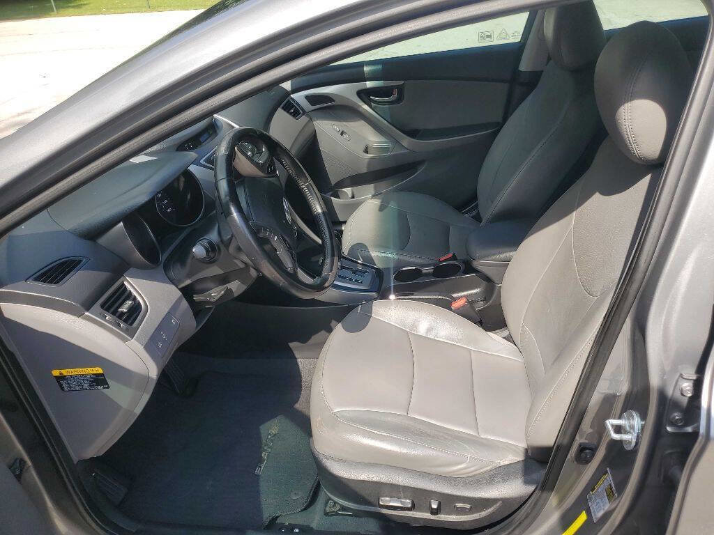 Used 2013 Hyundai Elantra Limited FWD image 56