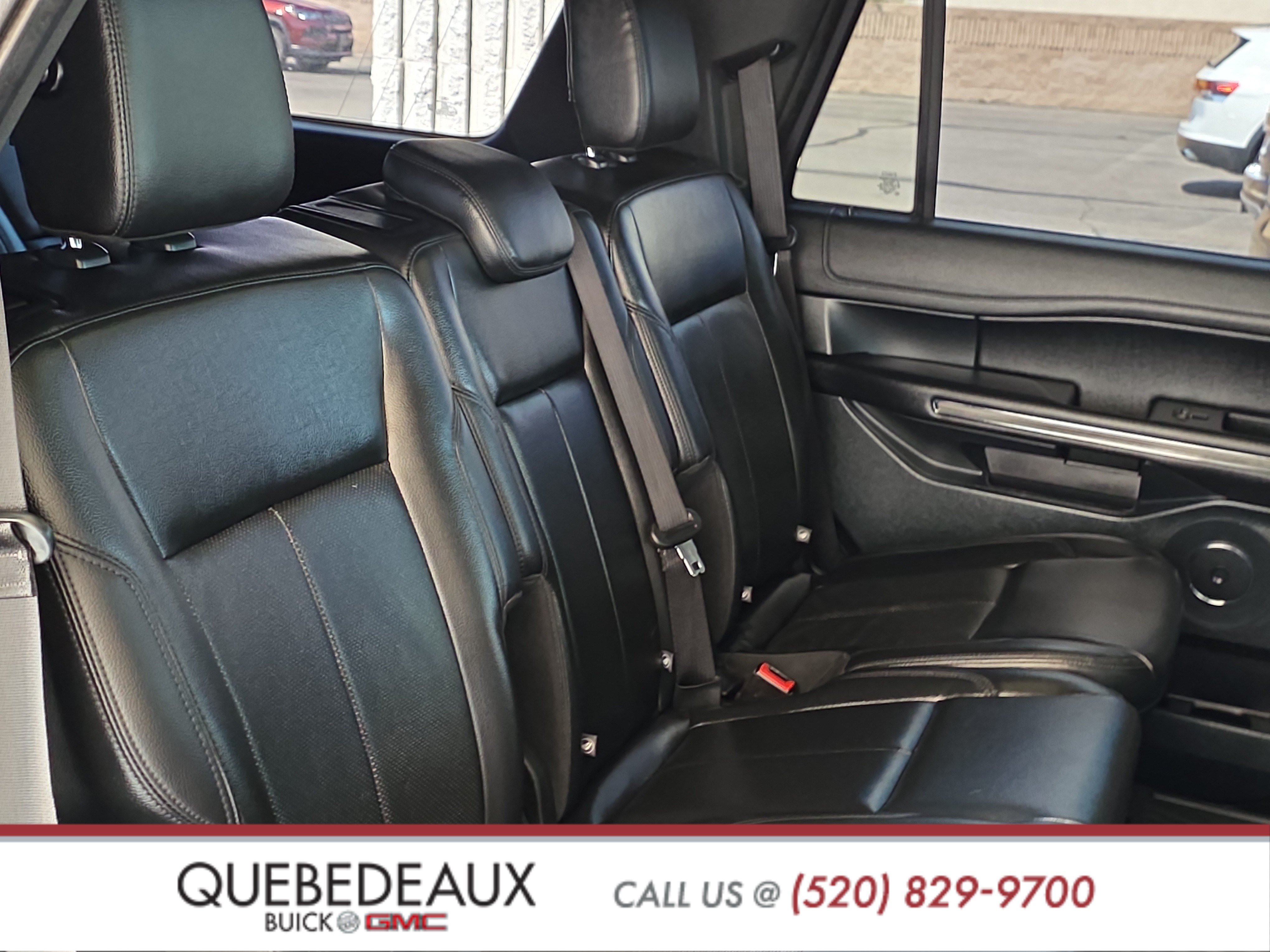 Used 2019 Ford Expedition XLT w/ Equipment Group 202A RWD image 28
