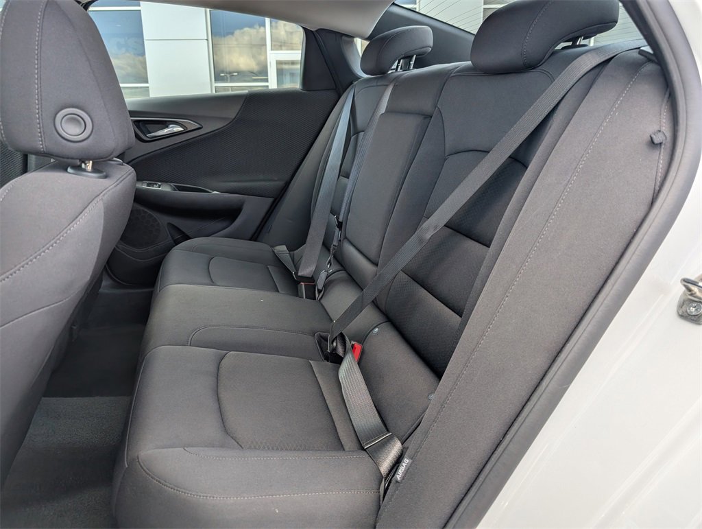 Used 2024 Chevrolet Malibu LT image 29