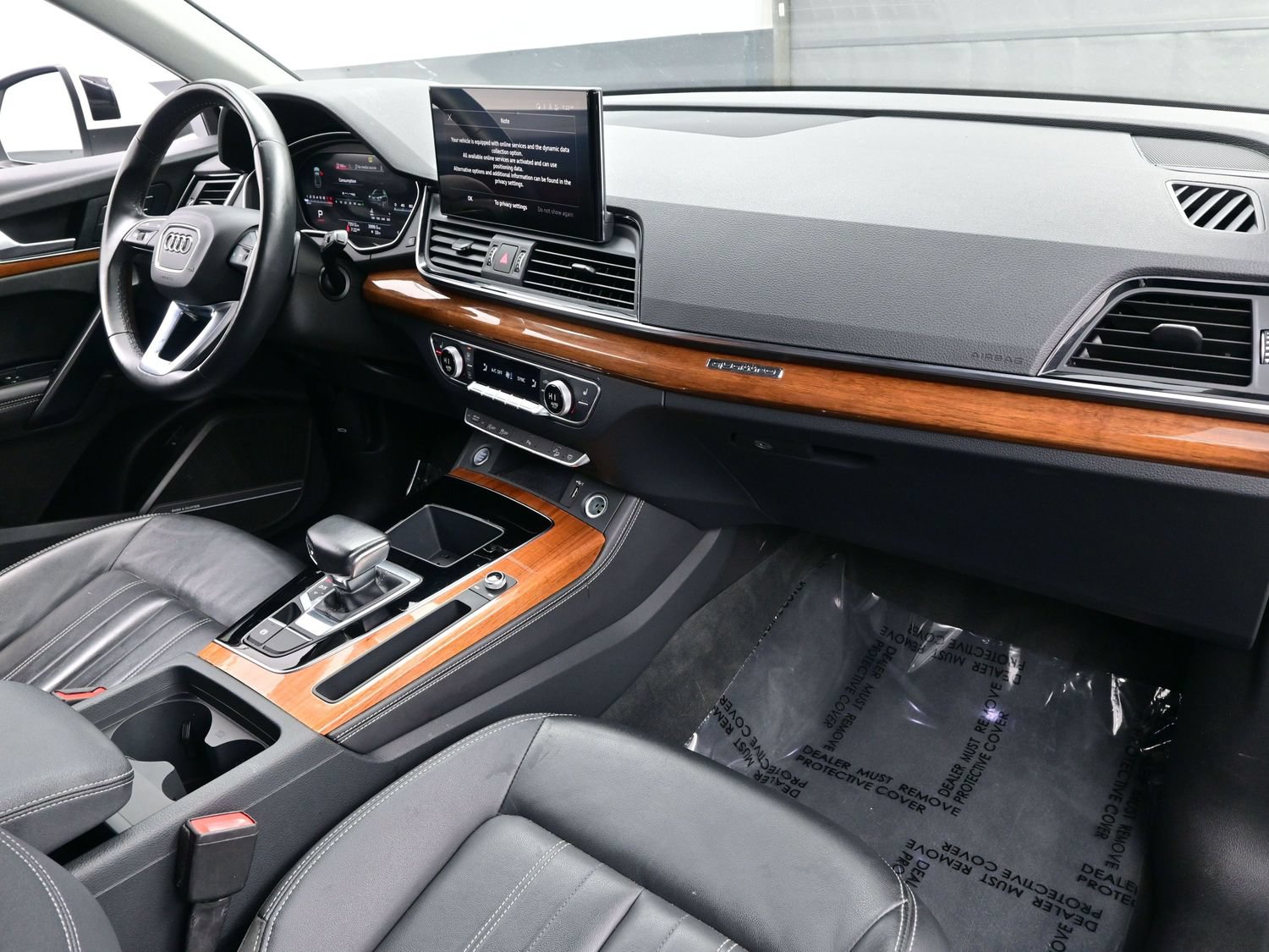 Used 2023 Audi Q5 2.0T Premium Plus AWD/4WD image 16