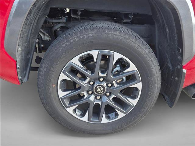 Used 2025 Toyota Tundra Limited AWD/4WD image 8