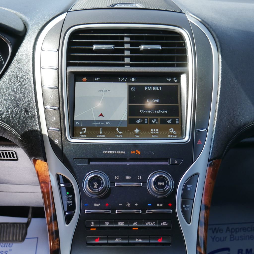 Used 2018 Lincoln MKX Select w/ Select Plus Package AWD/4WD image 37