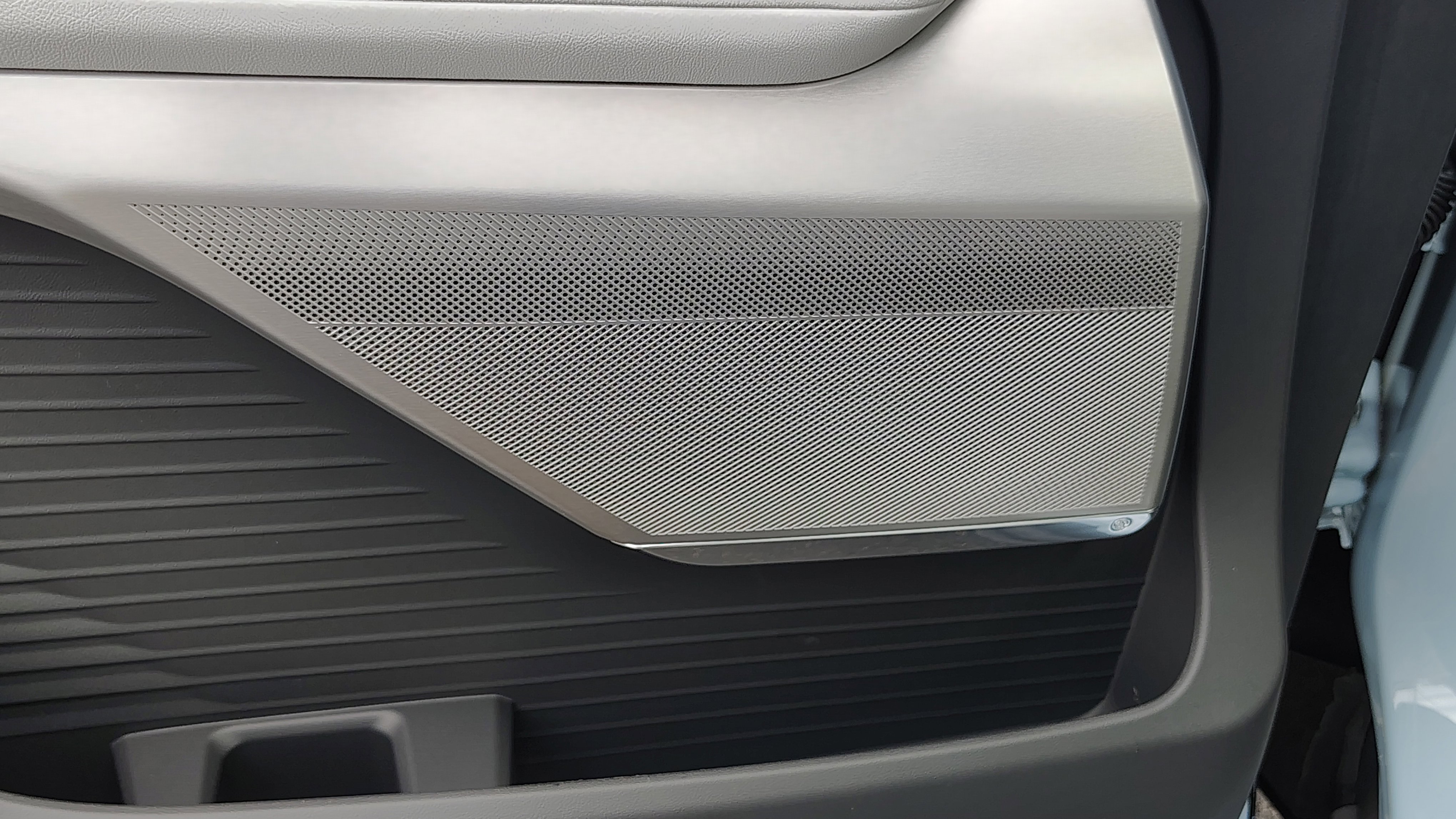 New 2026 Cadillac Vistiq Sport image 11