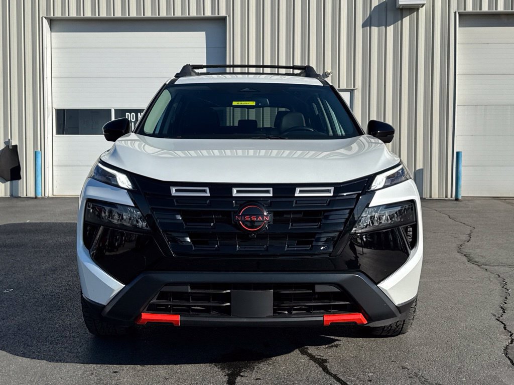 Used 2025 Nissan Rogue SV w/ Rock Creek Premium Package AWD/4WD image 2