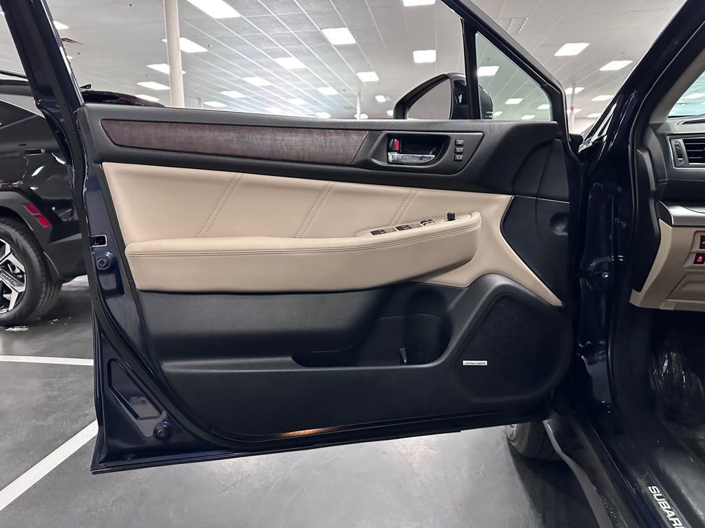 Used 2018 Subaru Outback 3.6R Limited image 13
