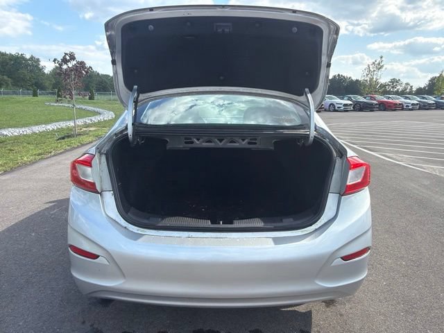 Used 2017 Chevrolet Cruze LT FWD image 10
