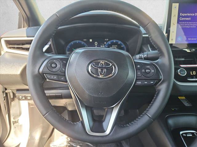 Certified 2026 Toyota Corolla SE w/ SE Package FWD image 13