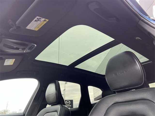 Used 2019 Volvo XC60 T6 R-Design w/ Protection Package image 11