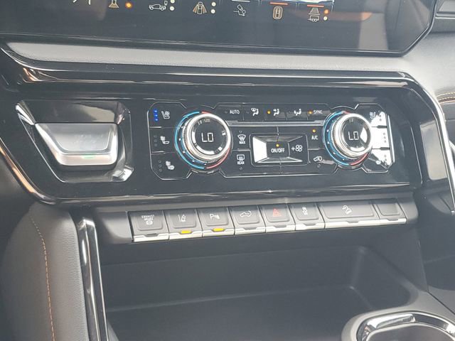 Used 2026 GMC Sierra 2500 AT4 image 19