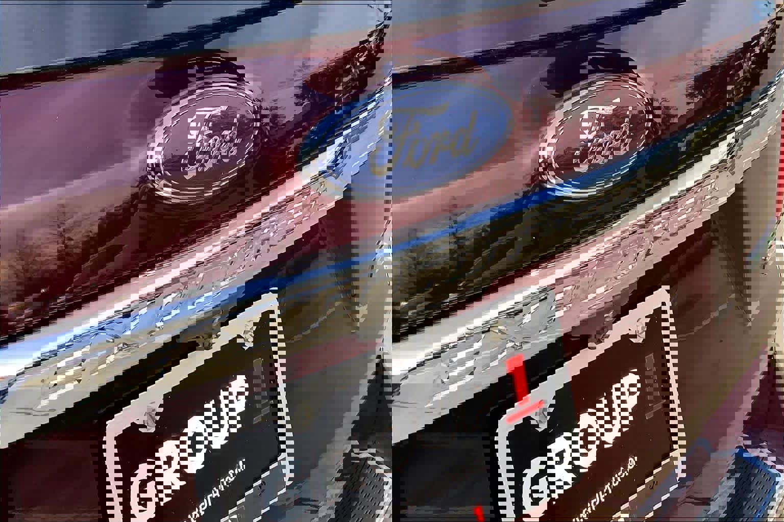 Used 2018 Ford Explorer Limited w/ Equipment Group 301A image 30