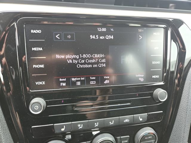 Used 2020 Volkswagen Passat 2.0T SE image 24