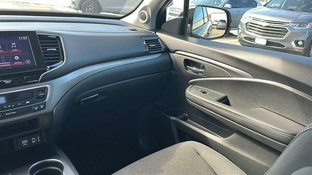 Used 2023 Honda Ridgeline Sport image 23