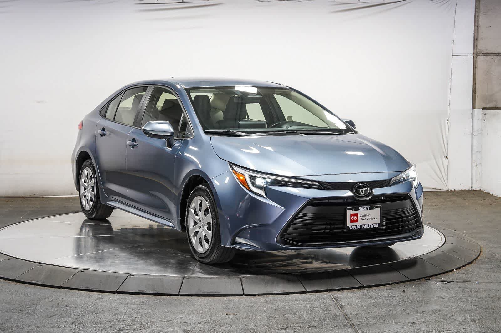 Certified 2026 Toyota Corolla LE FWD image 5