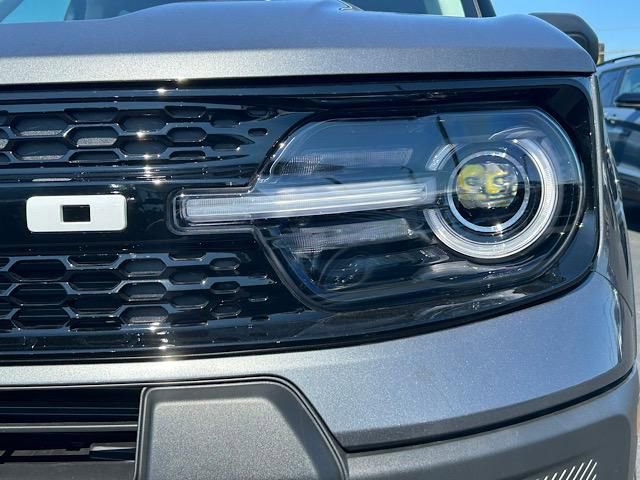 Used 2025 Ford Bronco Sport Outer Banks image 18