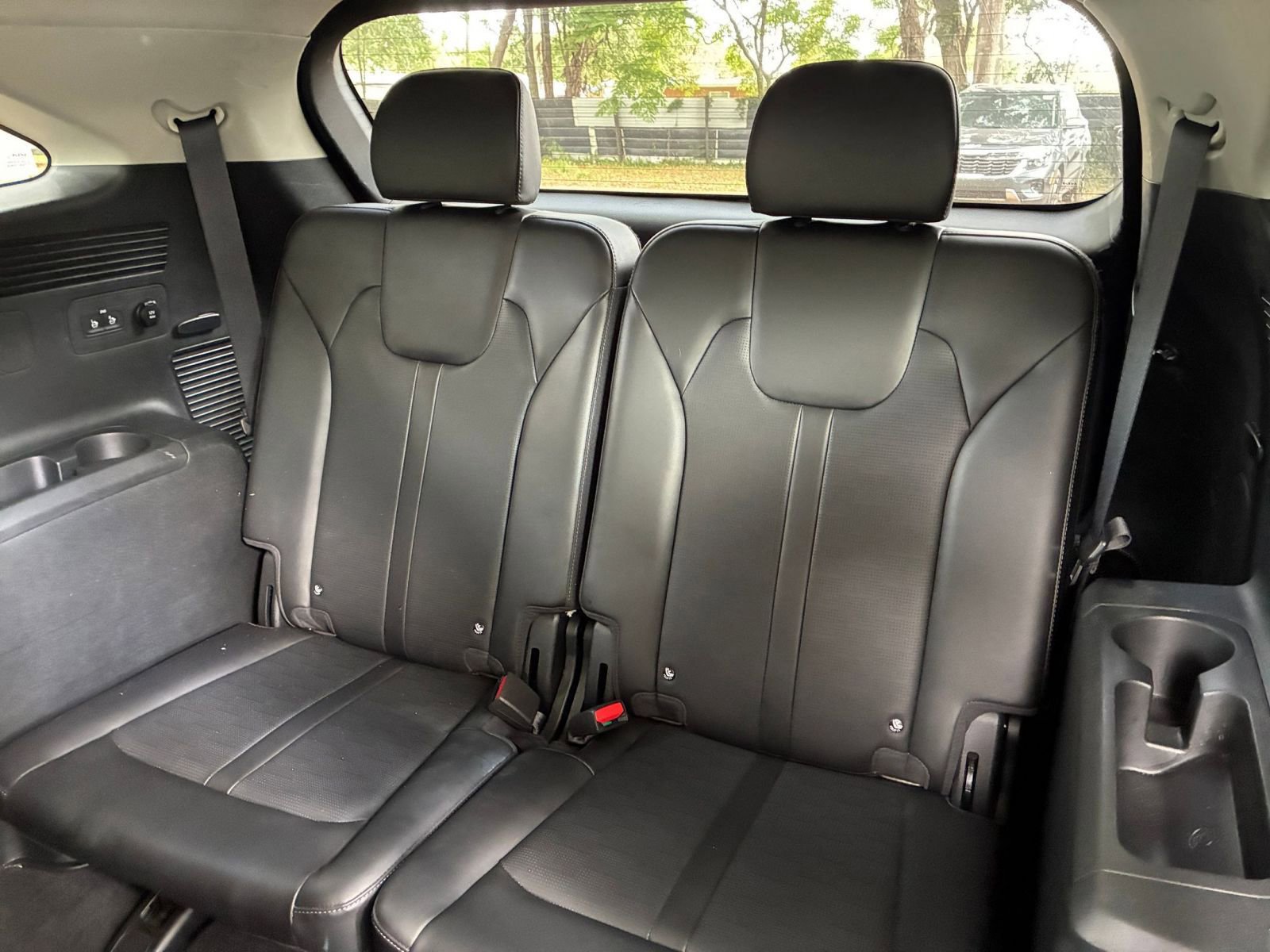 Used 2024 Kia Sorento S FWD image 28
