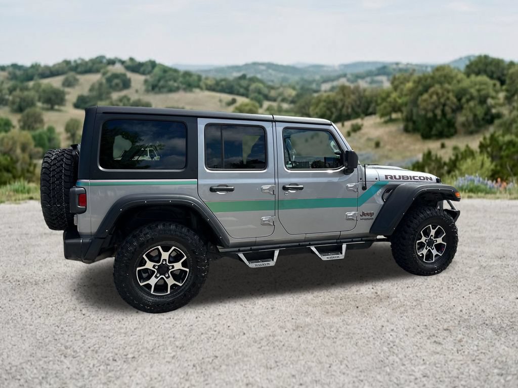 Used 2020 Jeep Wrangler Unlimited Rubicon w/ Dual Top Group AWD/4WD image 10