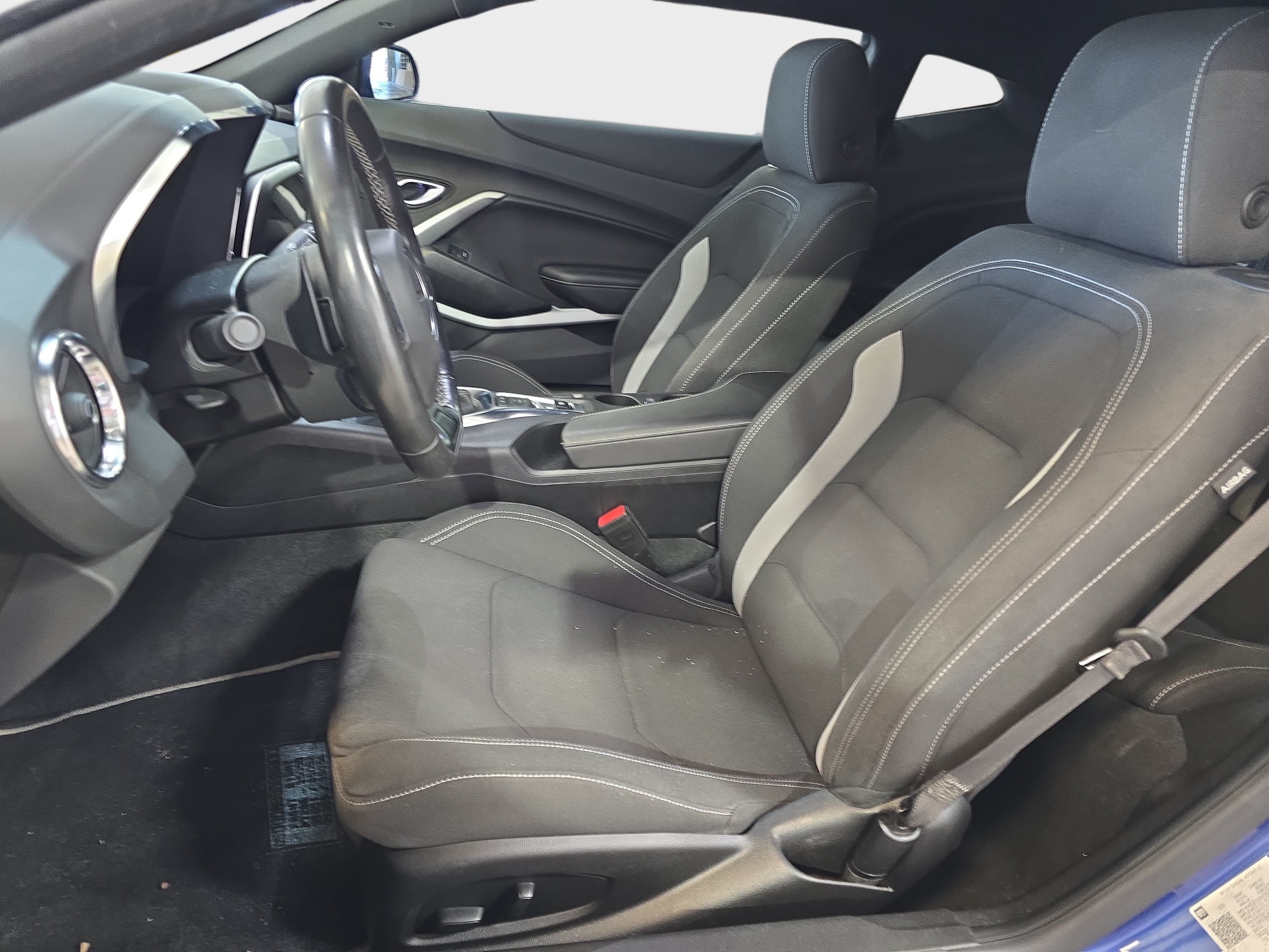 Used 2023 Chevrolet Camaro LT w/ Technology Package RWD image 12
