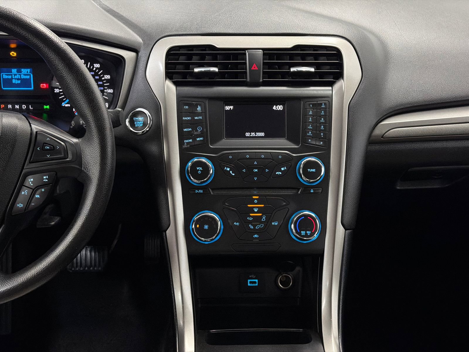 Used 2018 Ford Fusion S image 16