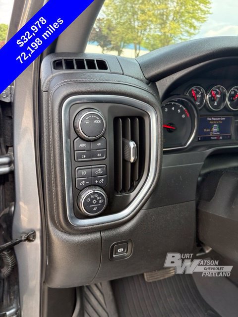 Used 2021 Chevrolet Silverado 1500 RST w/ True North Edition Plus AWD/4WD image 14