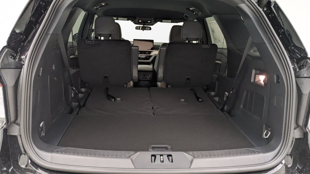 New 2027 Ford Explorer Active w/ Active Comfort Package AWD/4WD image 8