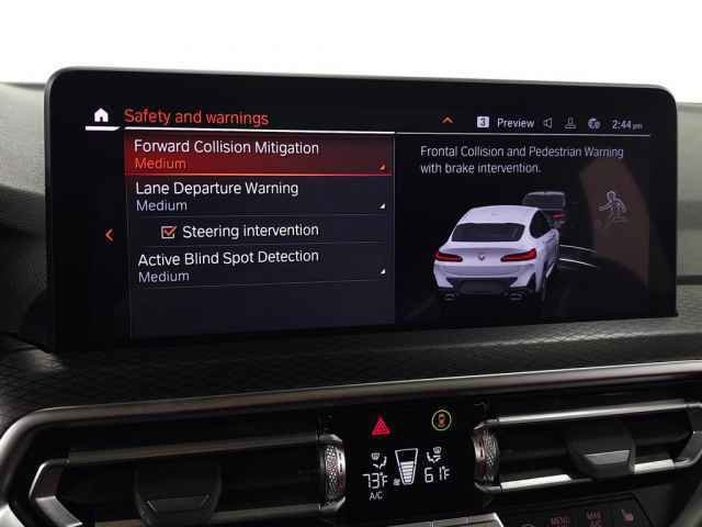 Used 2023 BMW X4 xDrive30i w/ M Sport Package image 29