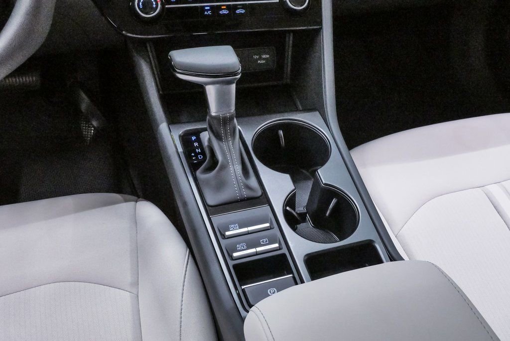 Used 2025 Hyundai Sonata SE image 18