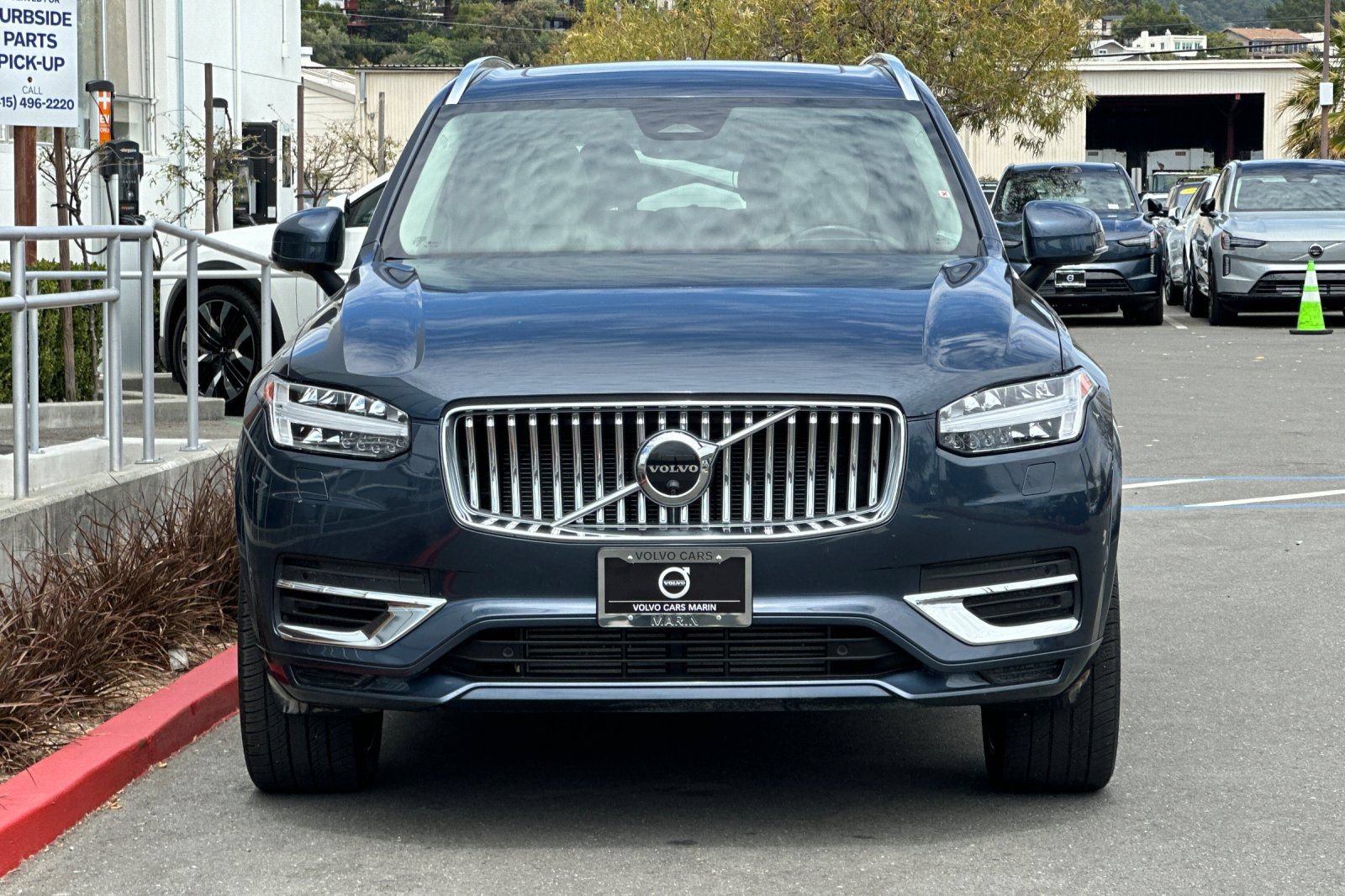 Used 2023 Volvo XC90 T8 Ultimate w/ Protection Package Premier AWD/4WD image 10
