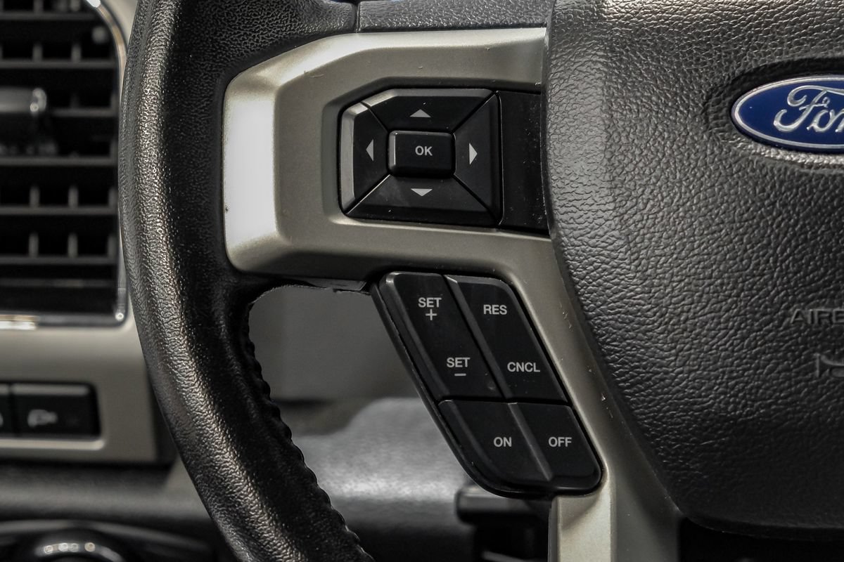 Used 2019 Ford F250 Lariat w/ Lariat Value Package AWD/4WD image 16