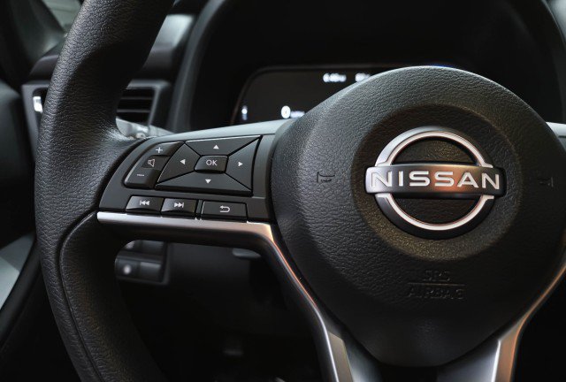 Used 2023 Nissan Leaf S FWD image 18