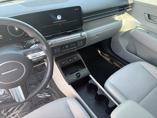 Certified 2025 Hyundai Kona SEL FWD image 33