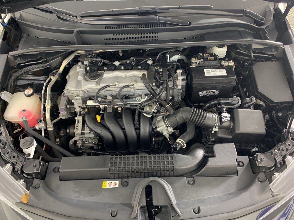 Used 2022 Toyota Corolla LE image 11