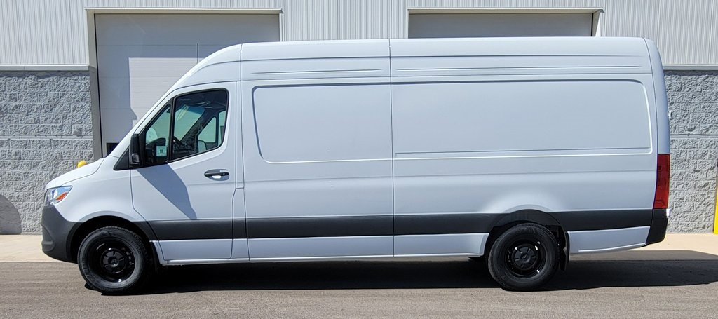 New 2025 Mercedes-Benz Sprinter 2500 image 5