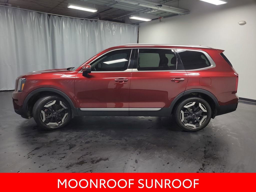 Used 2023 Kia Telluride S w/ S Sunroof Package image 5