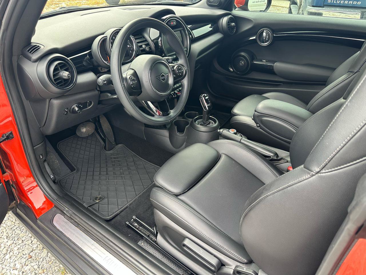 Used 2020 MINI Cooper Convertible w/ Premium Package FWD image 25