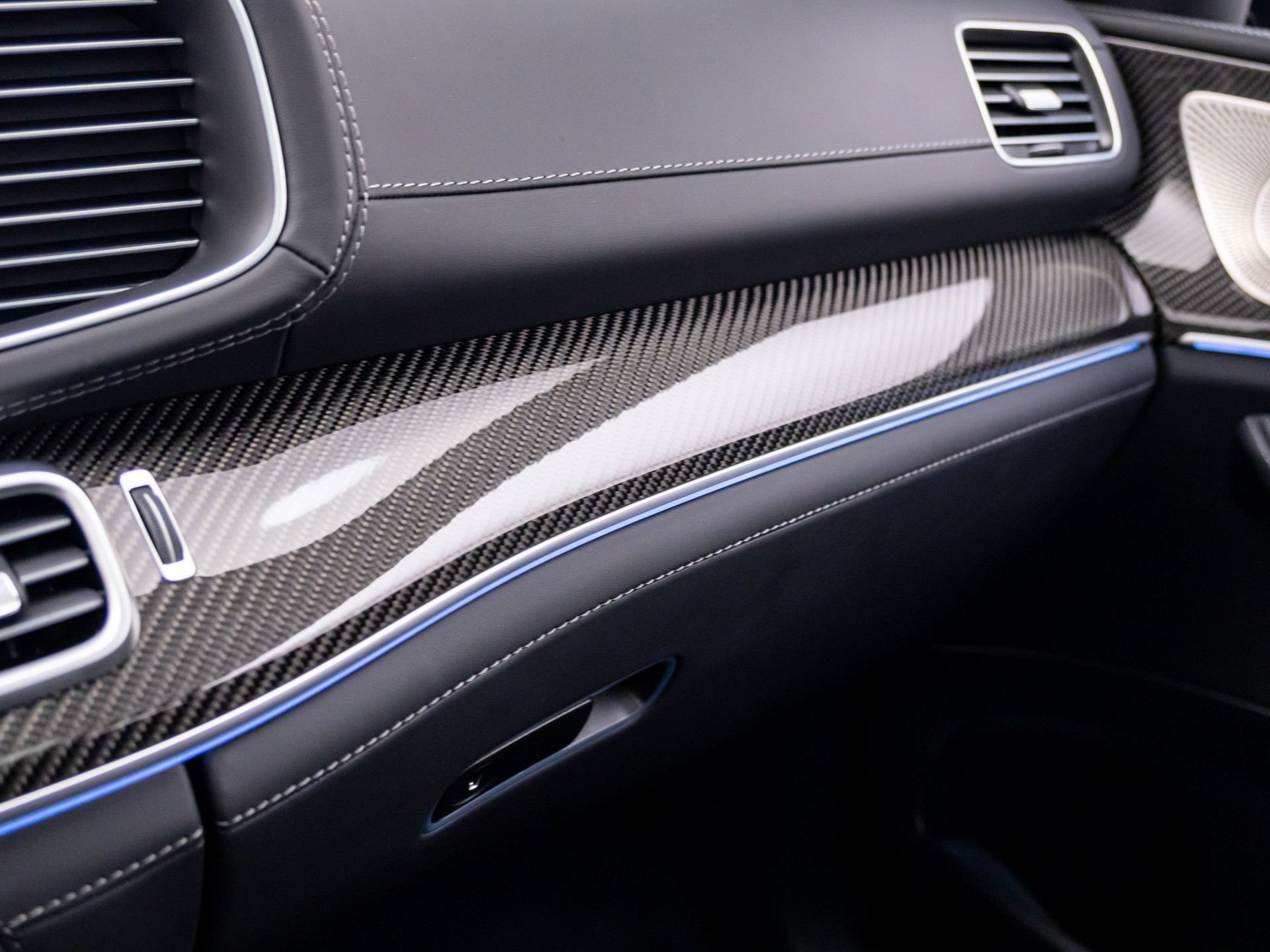 Used 2025 Mercedes-Benz GLE 63 AMG S image 35