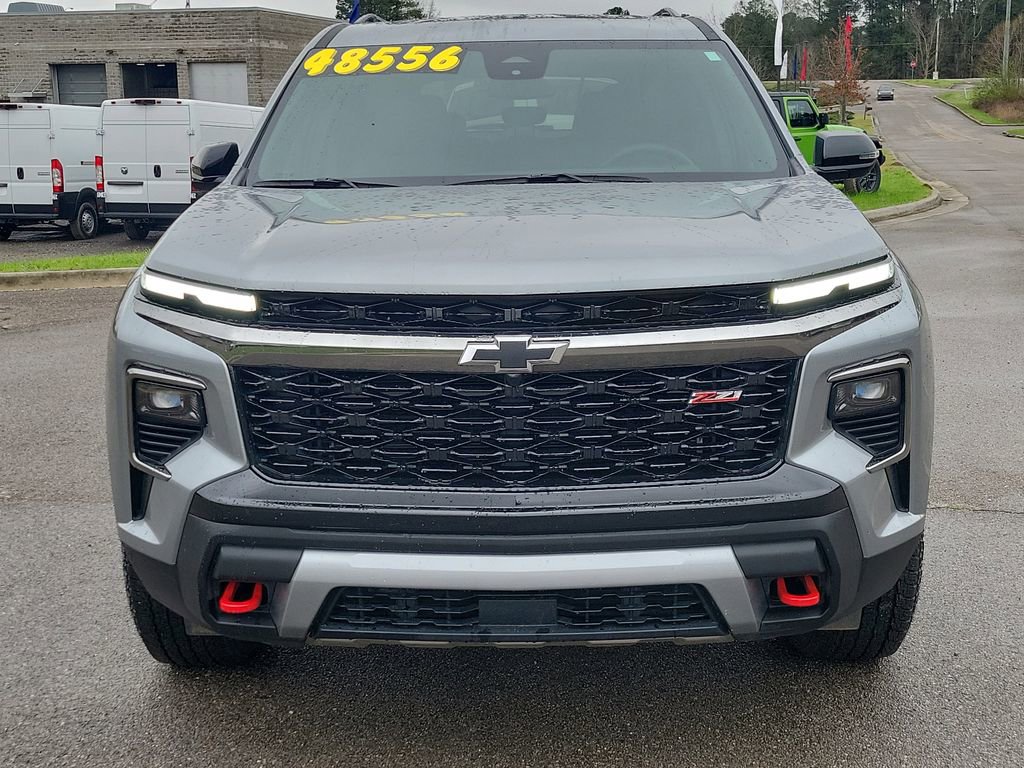 Used 2025 Chevrolet Traverse Z71 w/ LPO, Floor Liner Package image 8