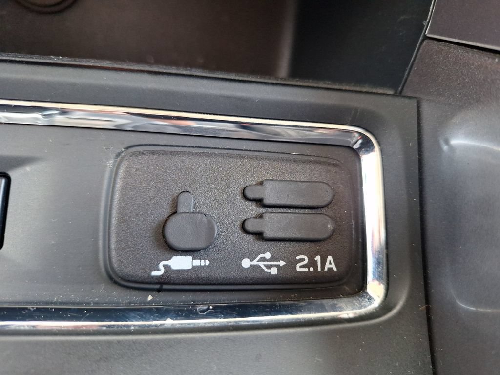 Used 2021 Subaru Ascent Premium AWD/4WD image 22