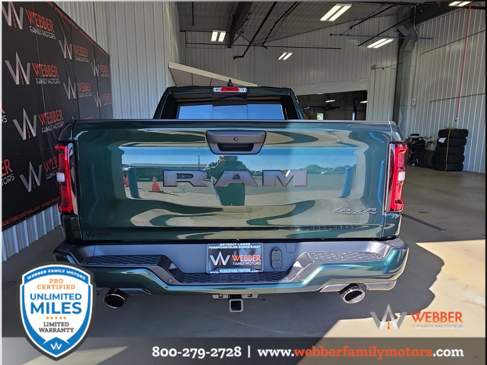New 2026 RAM 1500 Express AWD/4WD image 5