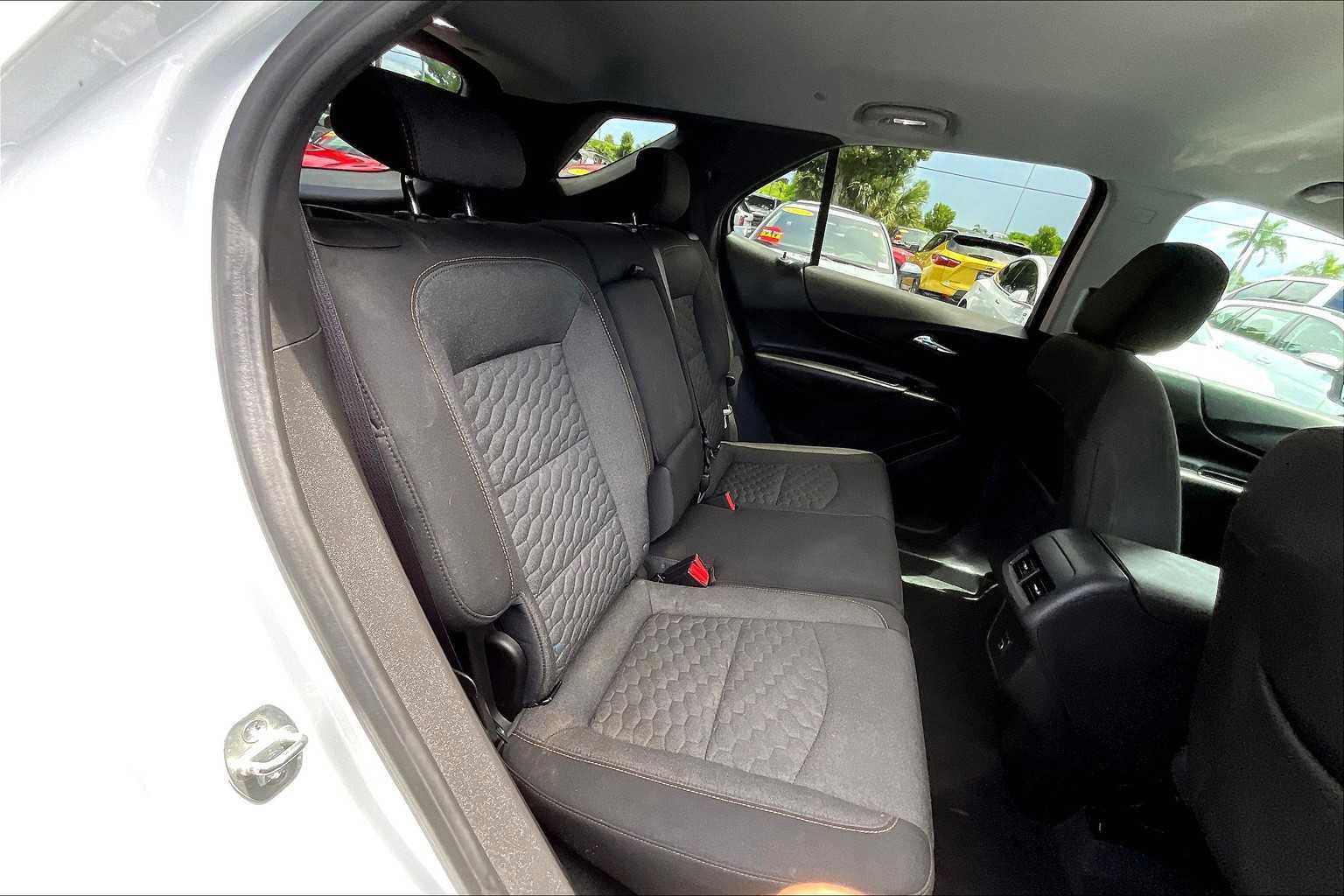 Used 2020 Chevrolet Equinox LT image 26