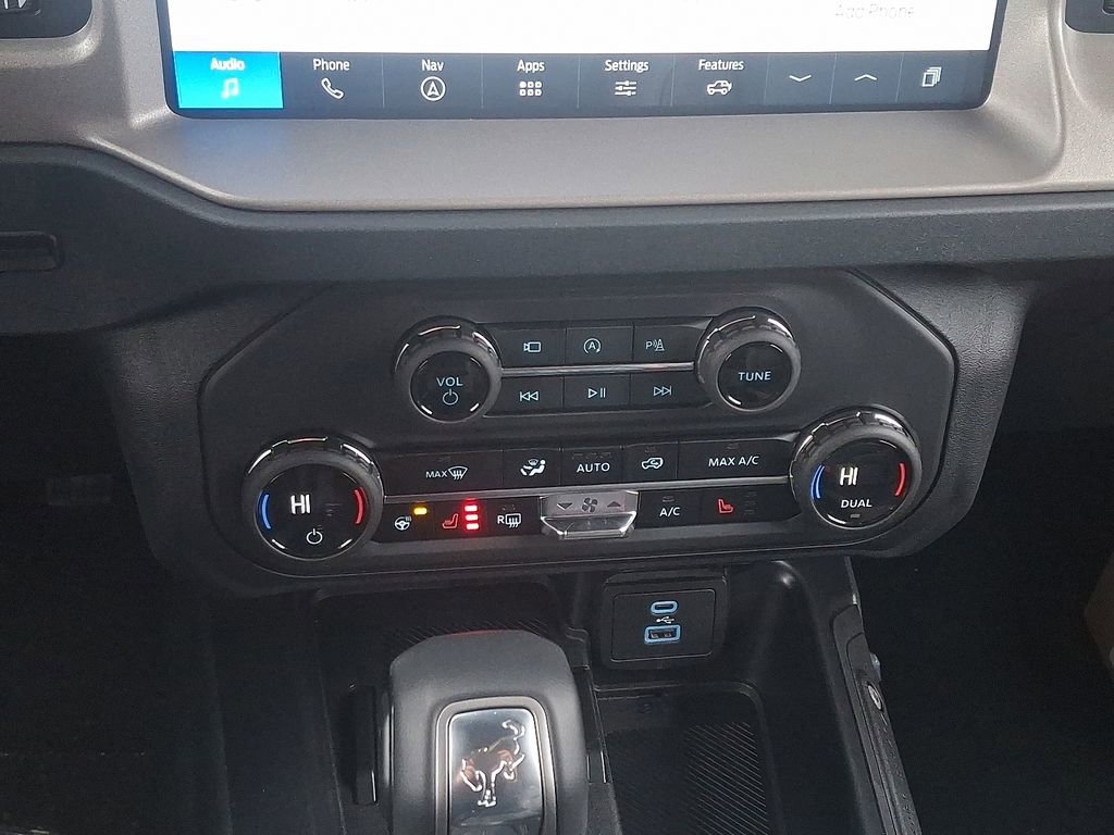 New 2025 Ford Bronco Outer Banks image 8