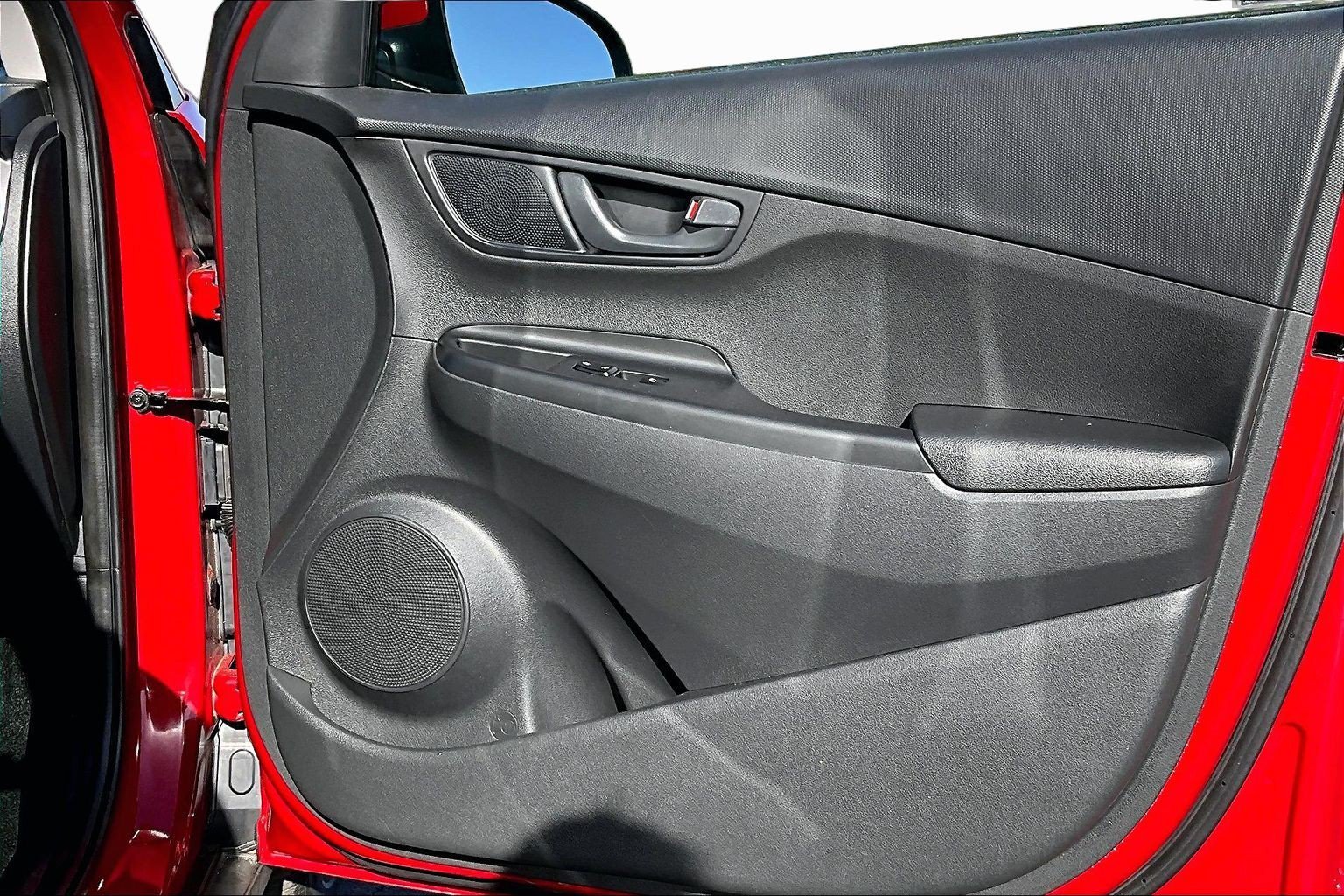 Used 2022 Hyundai Kona SE AWD/4WD image 17