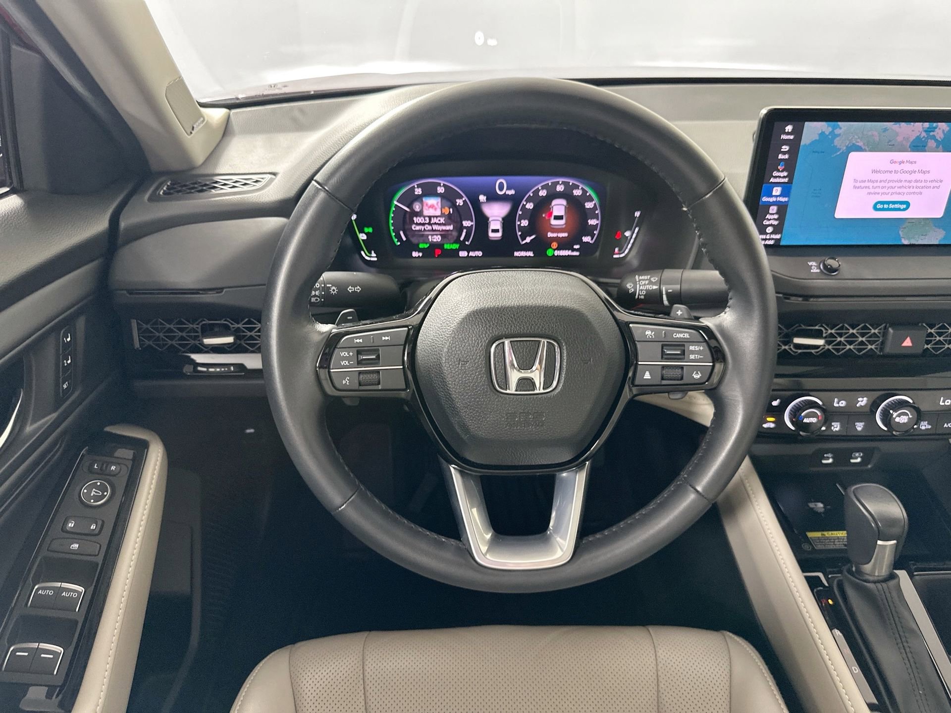 Used 2024 Honda Accord Touring image 21