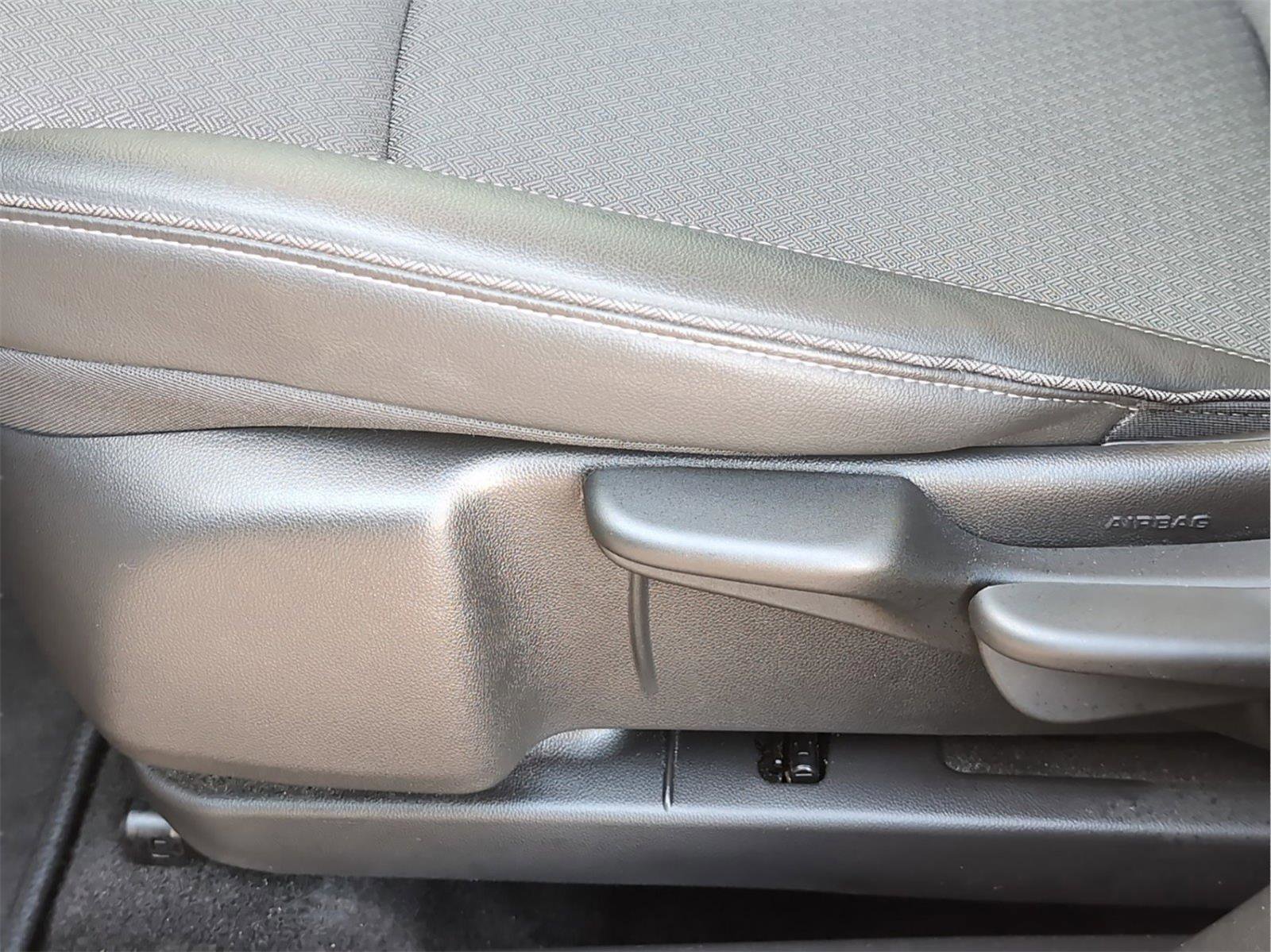 Used 2025 Buick Encore GX Preferred image 14