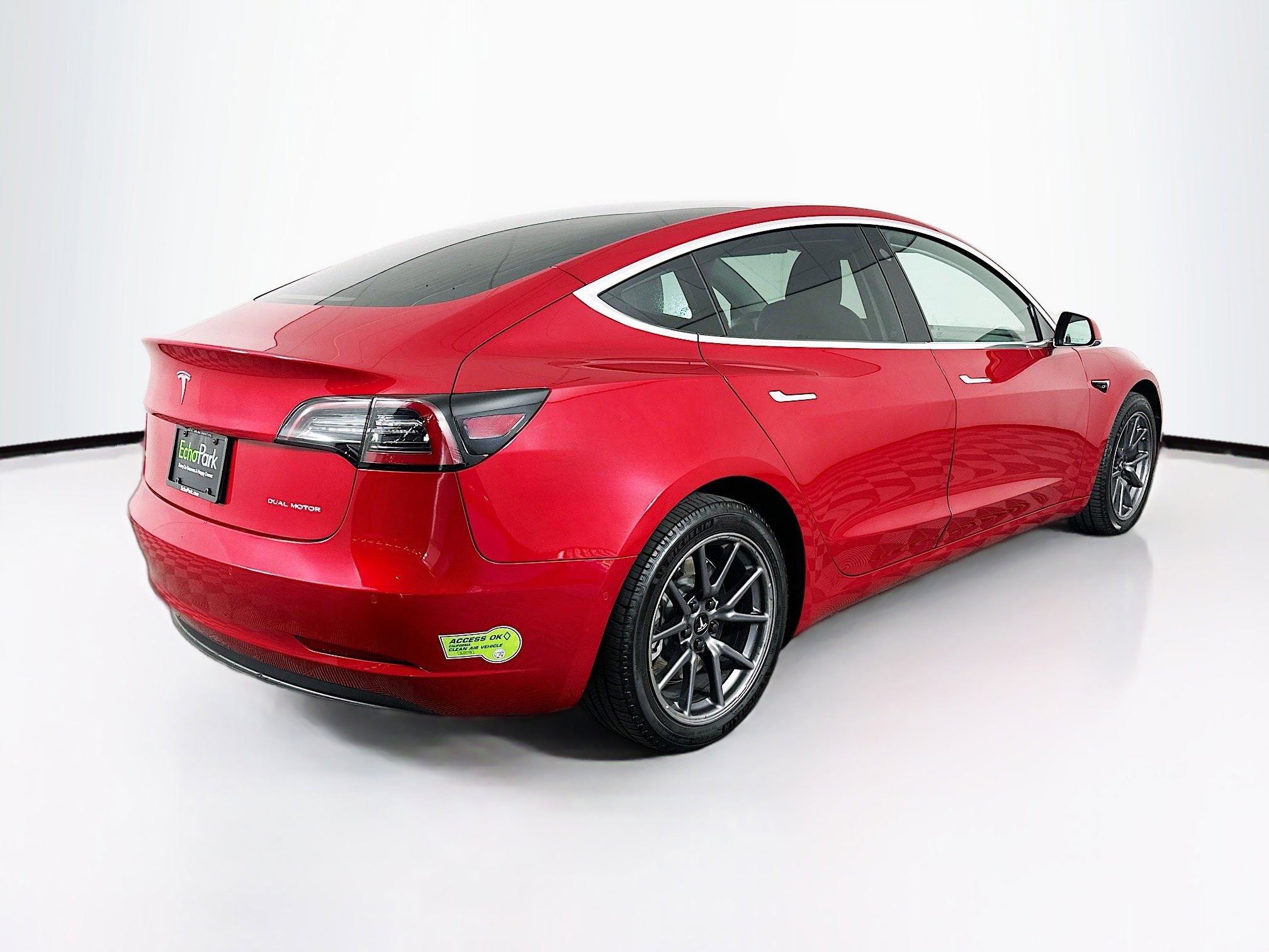 Used 2020 Tesla Model 3 Long Range image 9