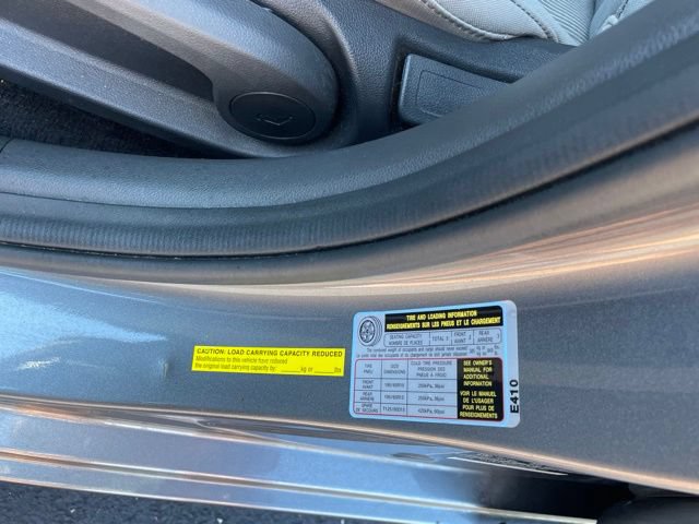 Used 2018 Hyundai Elantra SE w/ Cargo Package FWD image 18